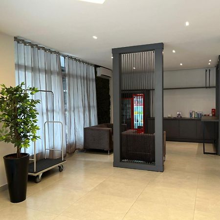 פוז דו איגואסו Moura Palace Hotel מראה חיצוני תמונה