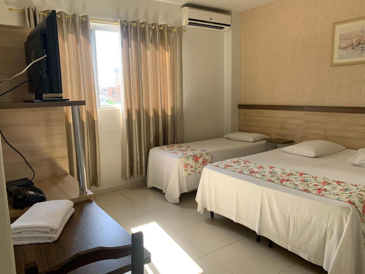 פוז דו איגואסו Moura Palace Hotel מראה חיצוני תמונה