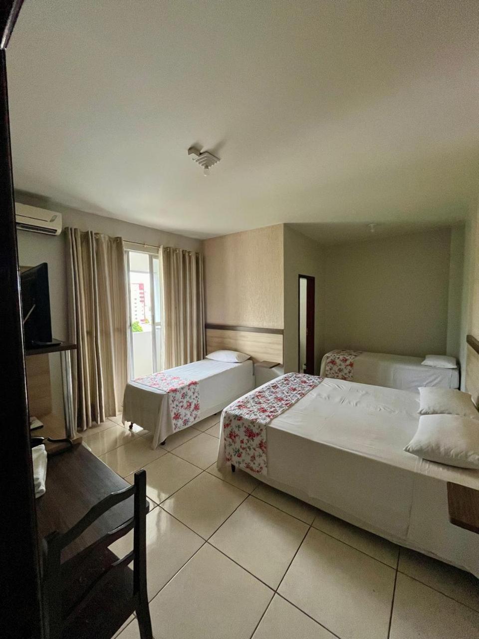 פוז דו איגואסו Moura Palace Hotel מראה חיצוני תמונה